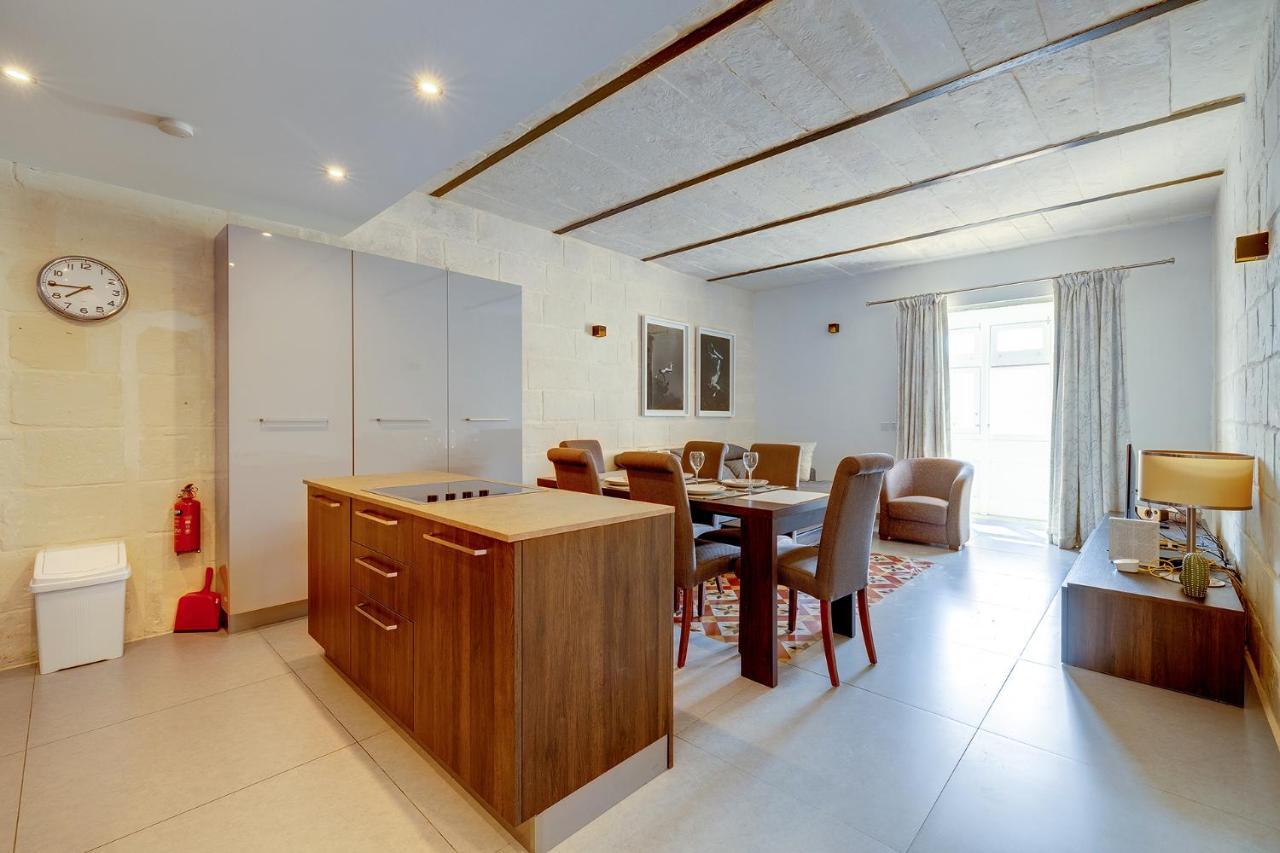 Luxurious 2Br Apartment In Валетта Экстерьер фото